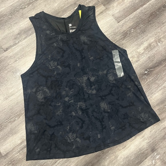 Tank top - Picture 2 of 4